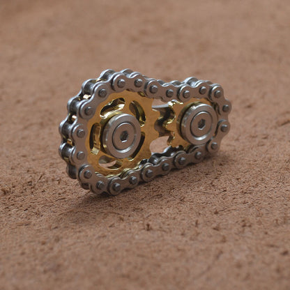Chain - toothed flywheel finger top