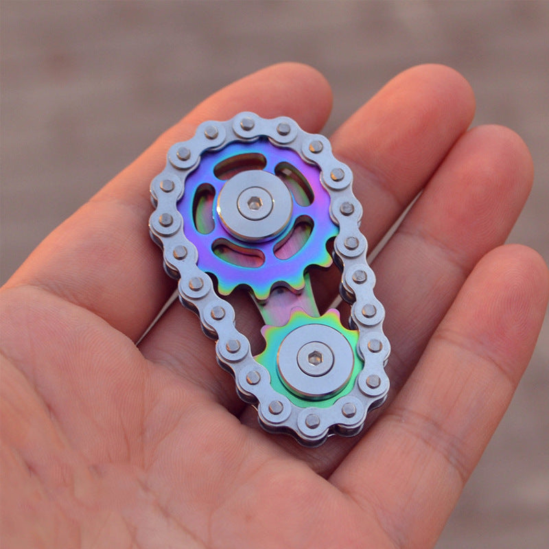 Chain - toothed flywheel finger top