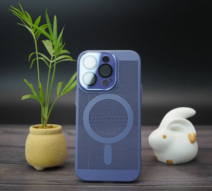 Crystal Fine Hole Heat Dissipation Magnetic Suction Phone Case