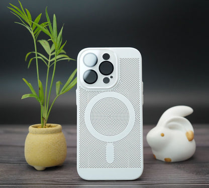 Crystal Fine Hole Heat Dissipation Magnetic Suction Phone Case